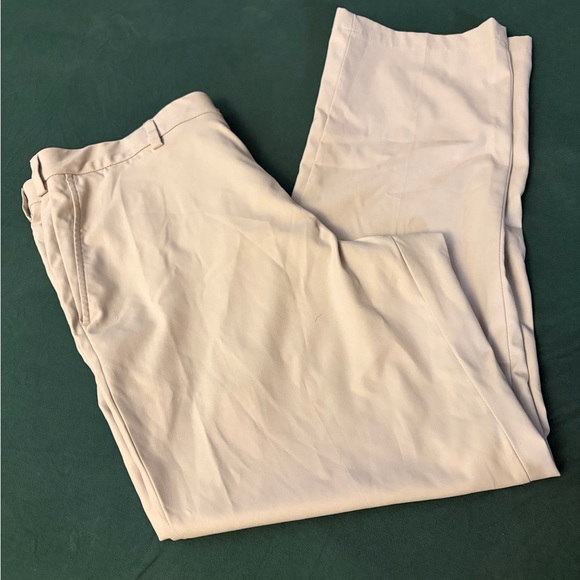 Walter Hagen Other - Walter Hagen Light Beige Chino Pants